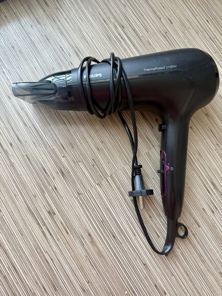 Uscator Philips 2100w