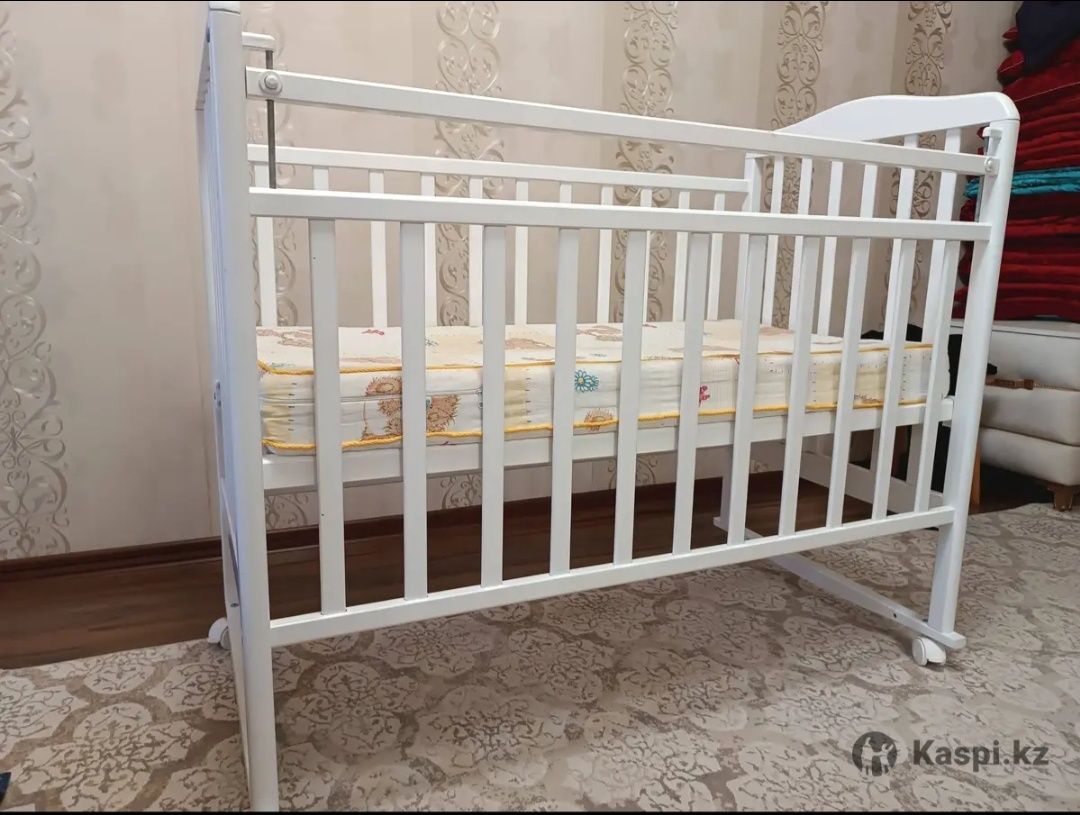 Продам детский манеж