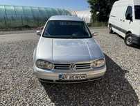 Volkswagen Golf IV €1,300