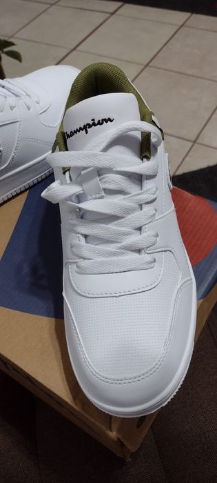 Adidas pantof sport  Champion marime 42 barbati, nou cu eticheta