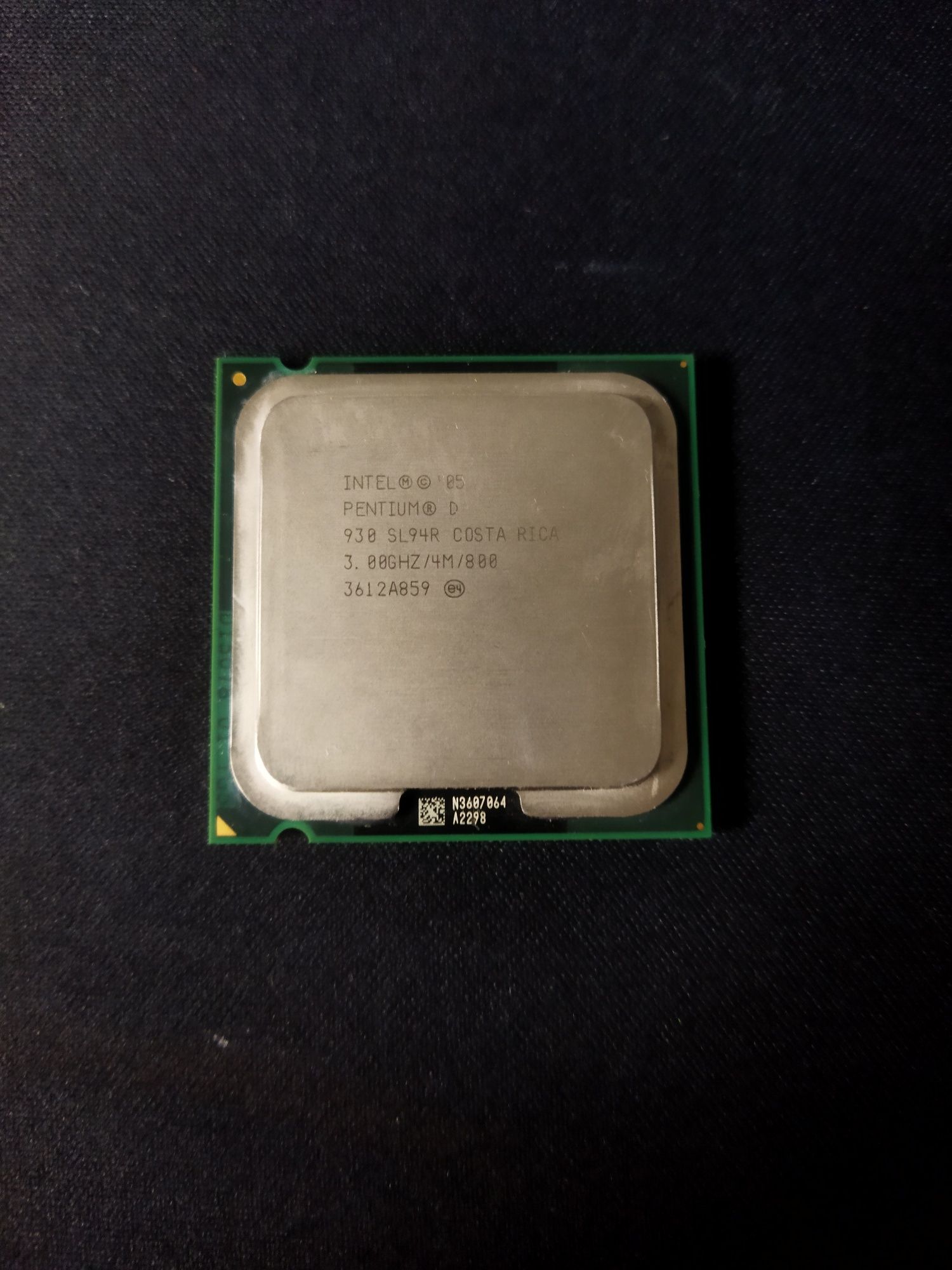 Процессор Intel Pentium D930 SL94R