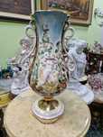 Чудесна антикварна италианска порцеланова ваза Capodimonte