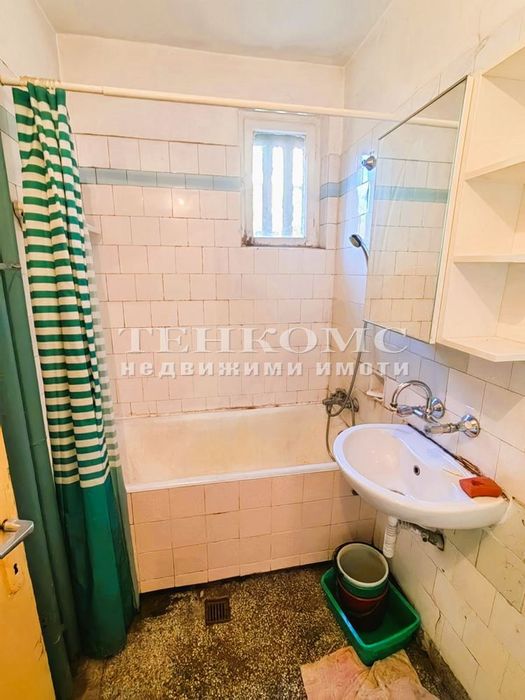 Продава се Тристаен апартамент в София, Гео Милев - 98 кв.м за 2740 €/кв.м - Снимка #11