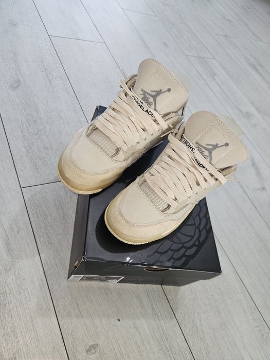Vând jordan 4 off white mărimea 40,5 purtați de 2 ori conditi foarte b
