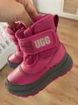 Cizme UGG marimea 22
