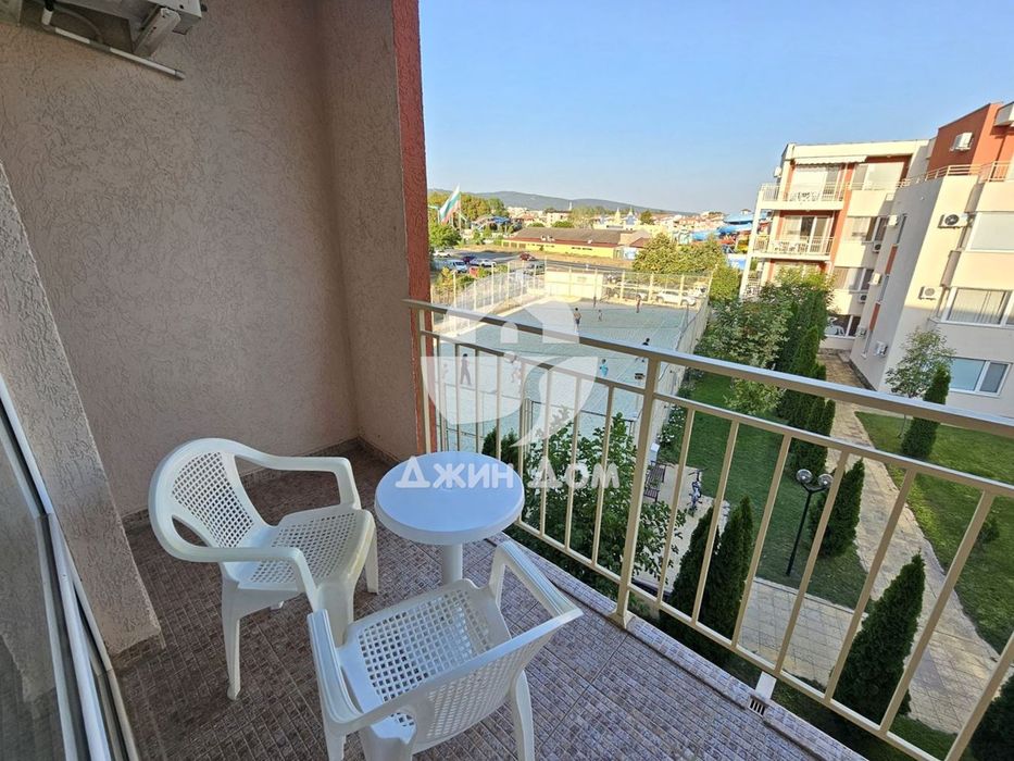 Продава се Двустаен апартамент в к.к. Слънчев бряг - 55 кв.м за 1346 €/кв.м - Снимка #7