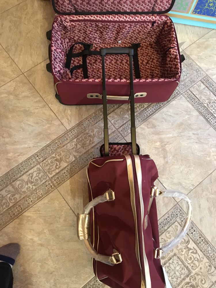 Набор чемодан + сумка-чемодан