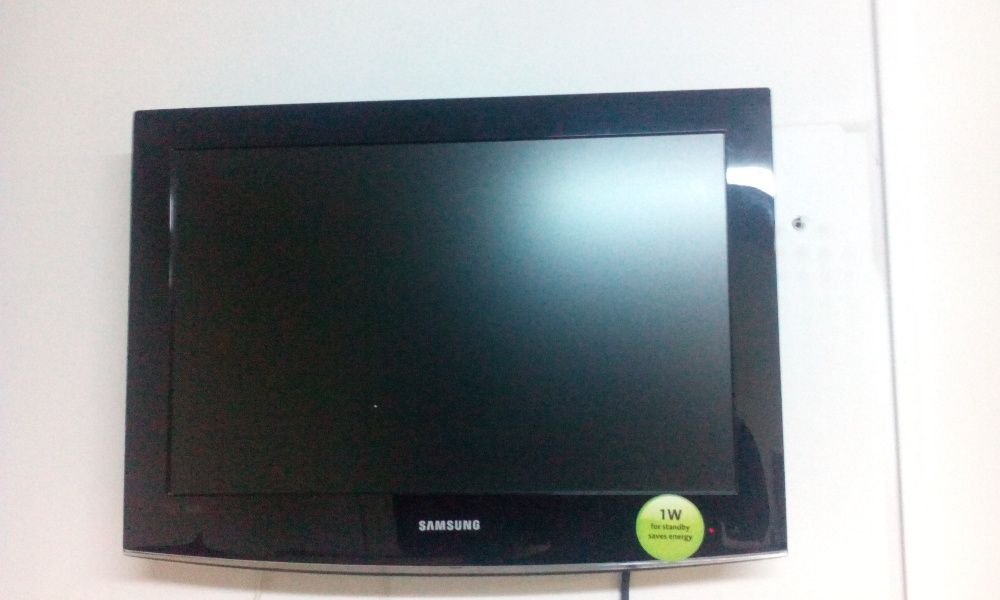 Televizor Samsung 56cm diagonala