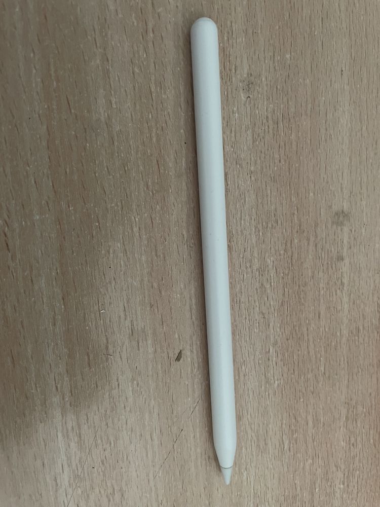 Apple pencil 2 в хорошем состоянии б/у