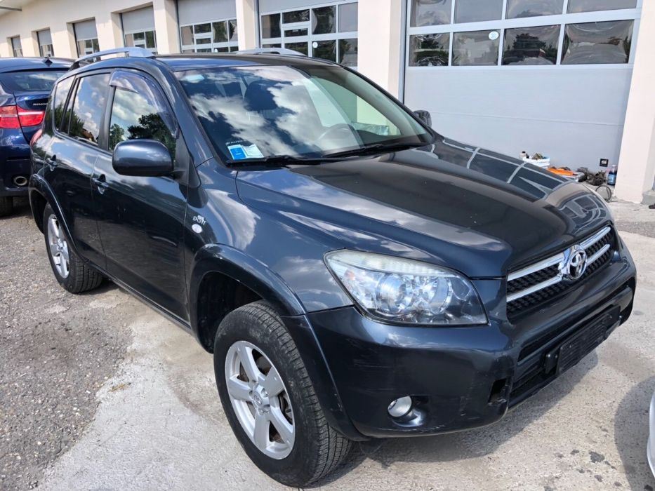 Toyota RAV4 2.2 D-CAT / тойота рав 4 2.2 НА ЧАСТИ