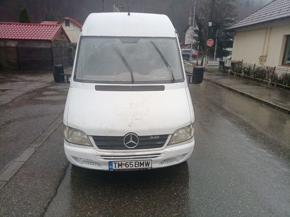 Vând Mercedez Sprinter motor2.2tdi