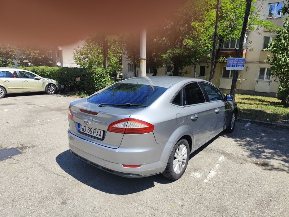 Vând Ford Mondeo MK4 Ghia