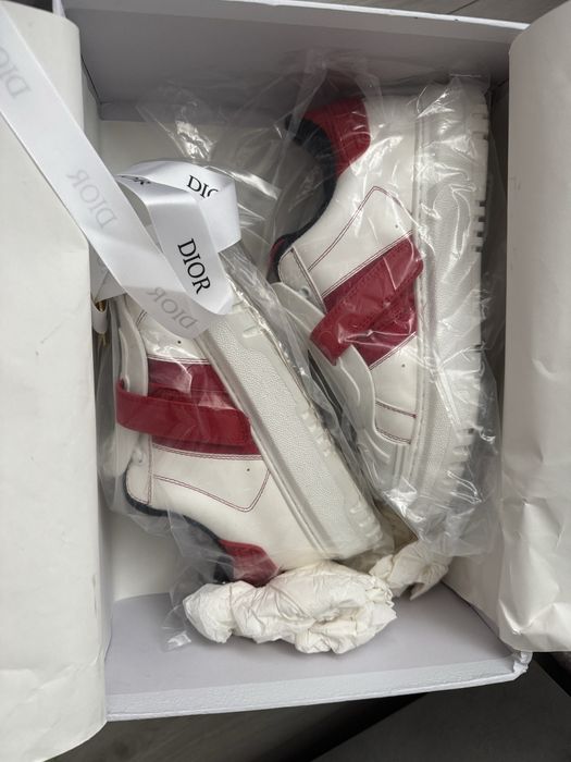 Adidasi miss dior