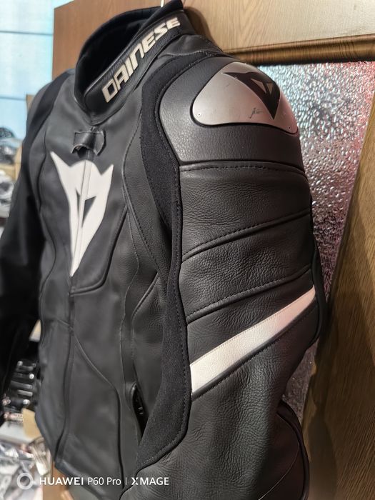 Dainese Avro 4 размер М
Размер 46