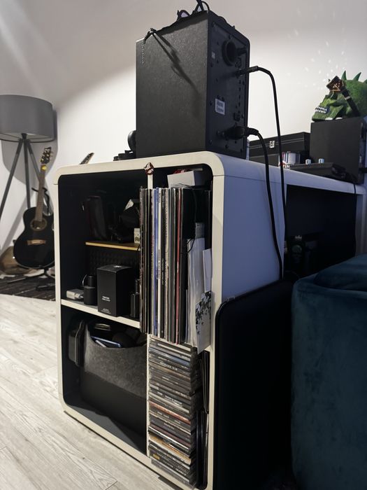 Birou alb cu design minimalist Jysk