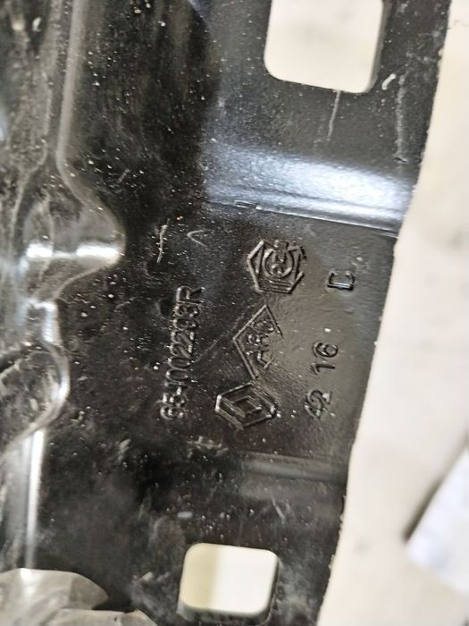 Balama capota dreapta, Renault Megane 4, 2016, 2017, 2018, 2019, 2020, cod origine OE 654002919R.