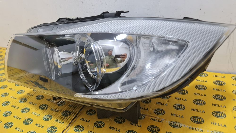 Far xenon stanga BMW 3 E90 nonfacelift