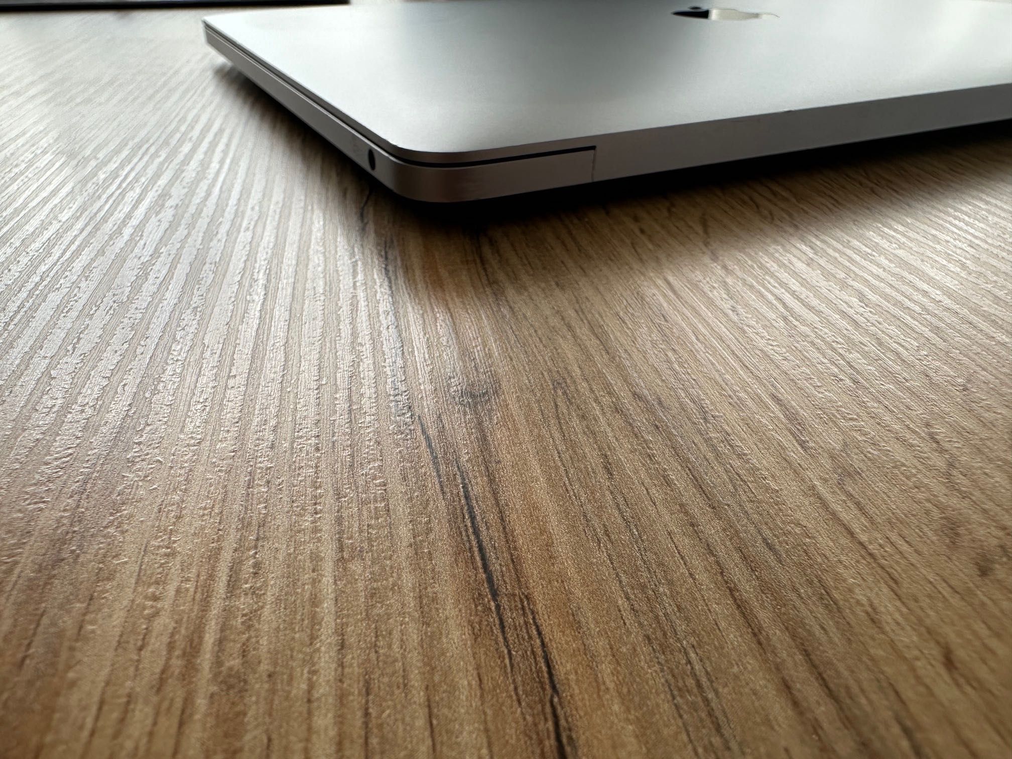MacBook Pro 13" M2 Chip 8-Core CPU, 10-Core GPU, 8 RAM, 256GB SSD