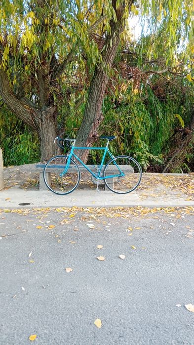 Semicursiera motobecane cu roti de 28