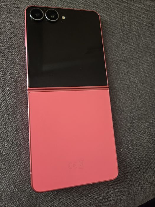 Samsung galaxy z flip 7 256 гб.