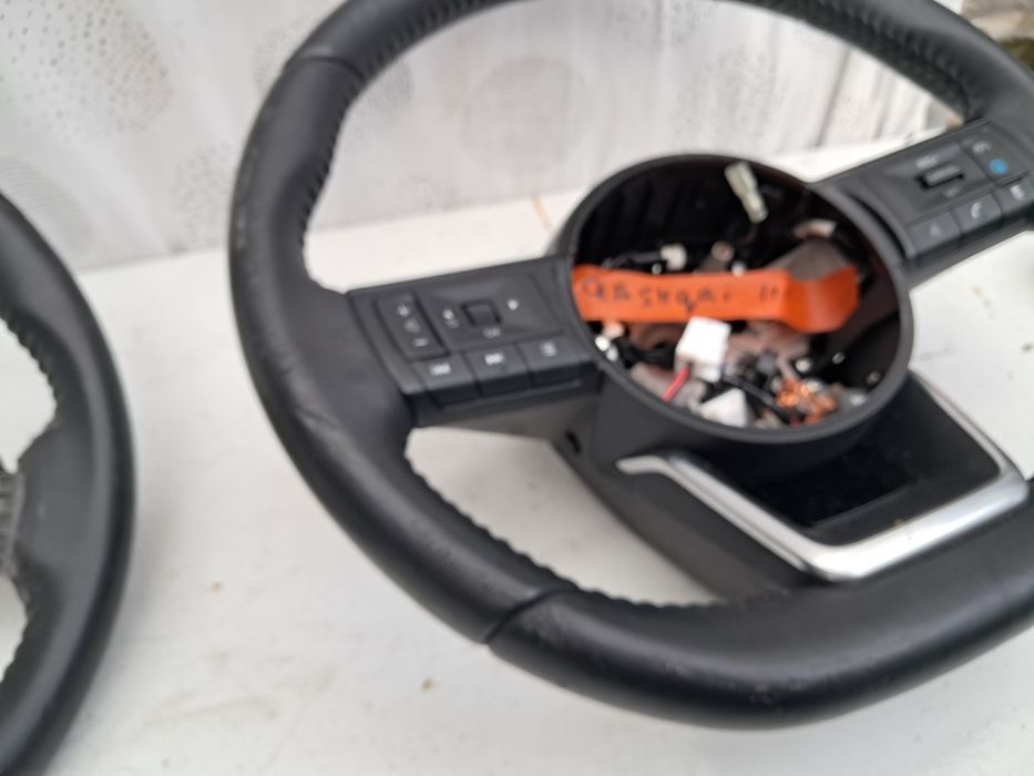 Волан Nissan Qashqai  Nissan Ariya