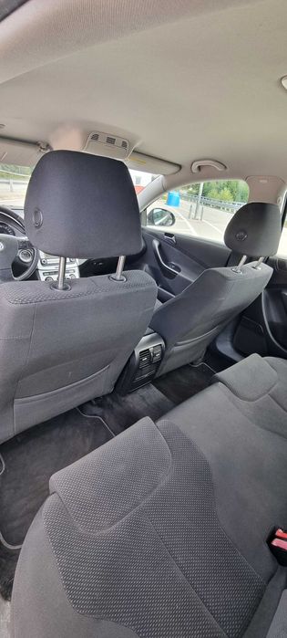 Vând Vw Passat B6