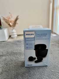 Безжични слушалки Philips + charging case