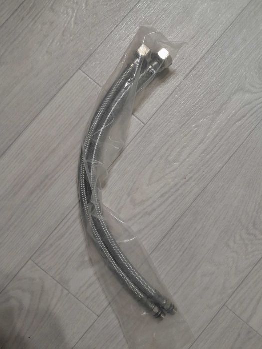 Гибкая подводка для воды