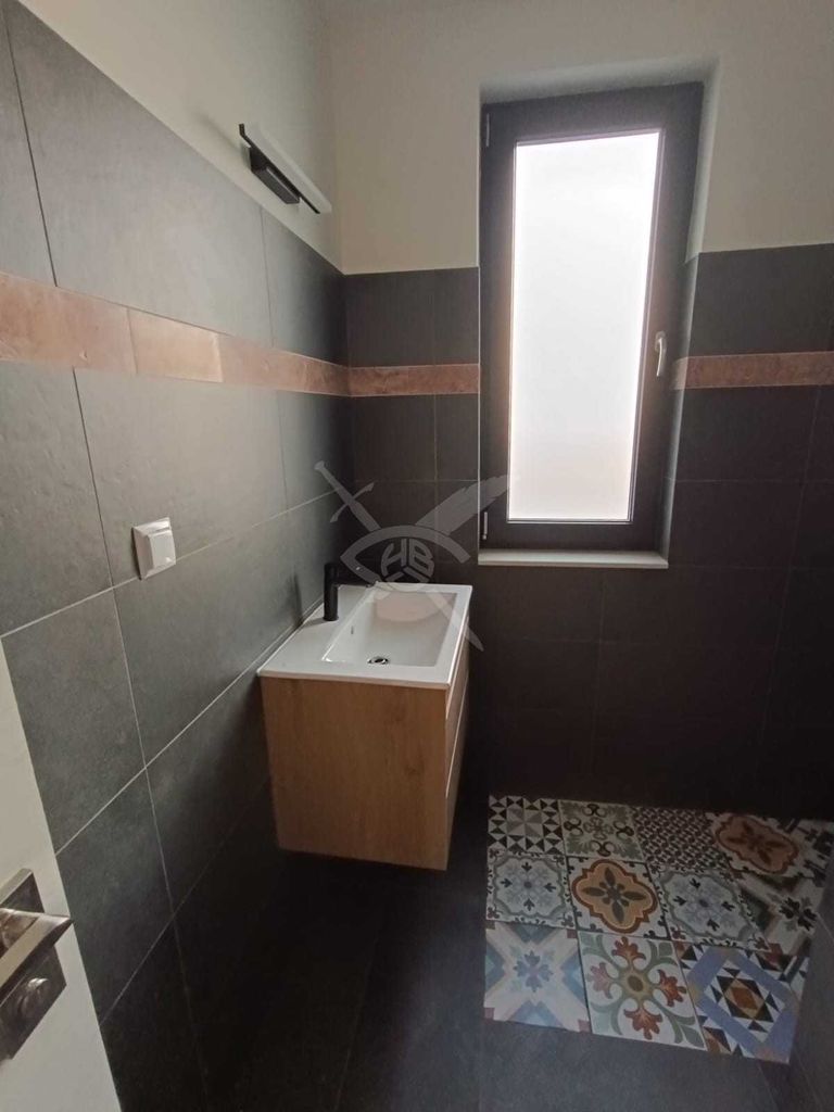 Продава се Къща в Поморие - 112 кв.м за 2054 €/кв.м - Снимка #9