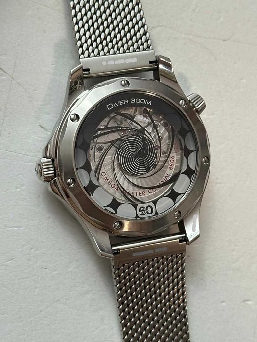 CEAS OMEGA SEAMASTER 300 - James Bond 60th Anniversary - C. 8806- 42mm