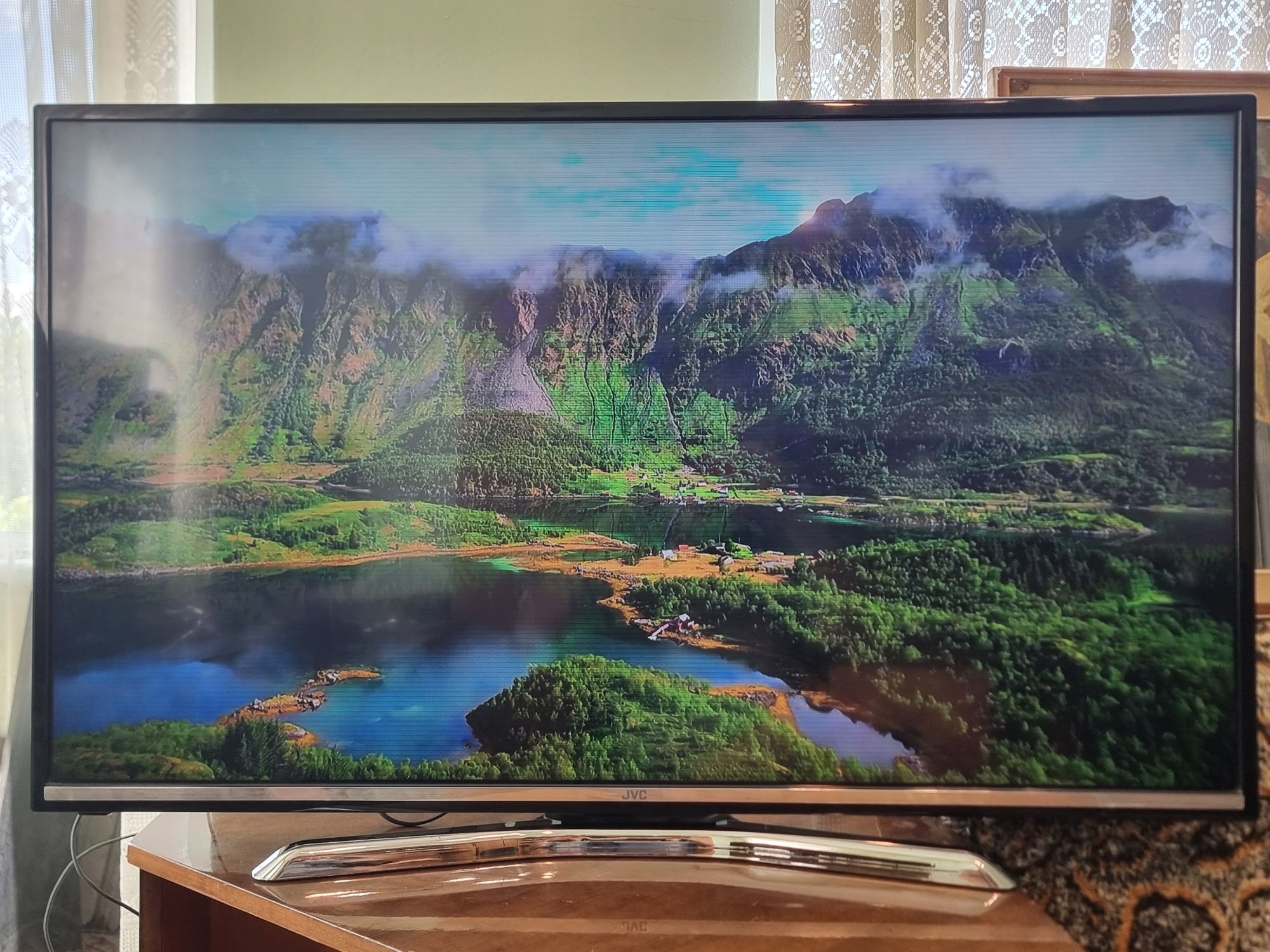 SMART Телевизор/JVC 48" - YouTube , Netflix , Цифрова+Ефирна