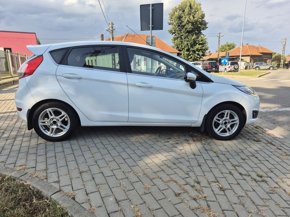 Ford Fiesta, TITANIUM/2014! 1.0 benzină! Ecoboost!125 cp!