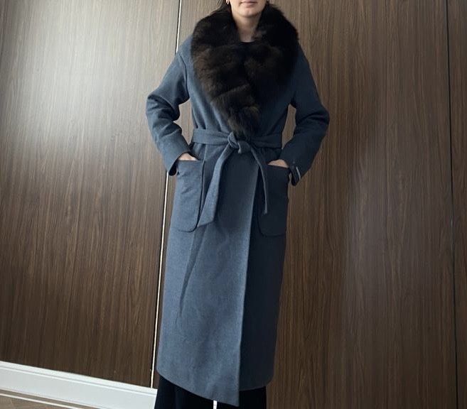 Пальто сатылады таза киілген