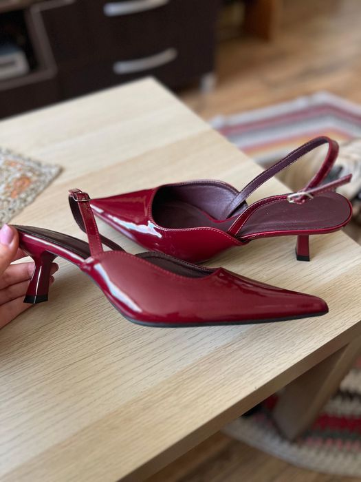 Pantofi Stiletto din lac,burgund