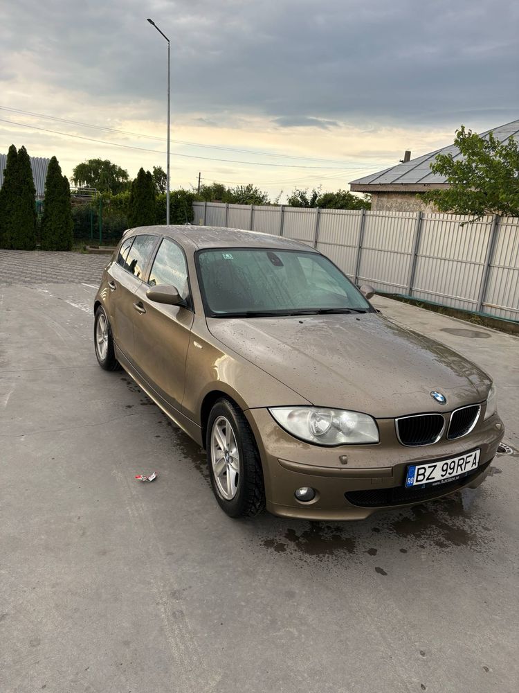 Vand bmw seria 1 2.0i