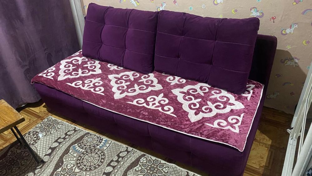 Продам диван (софа)