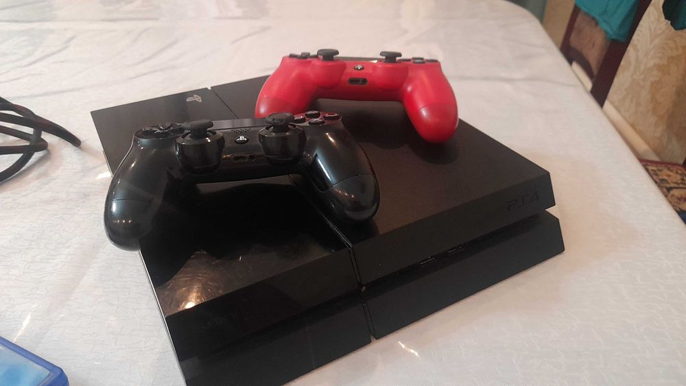PlayStation 4 Fat
