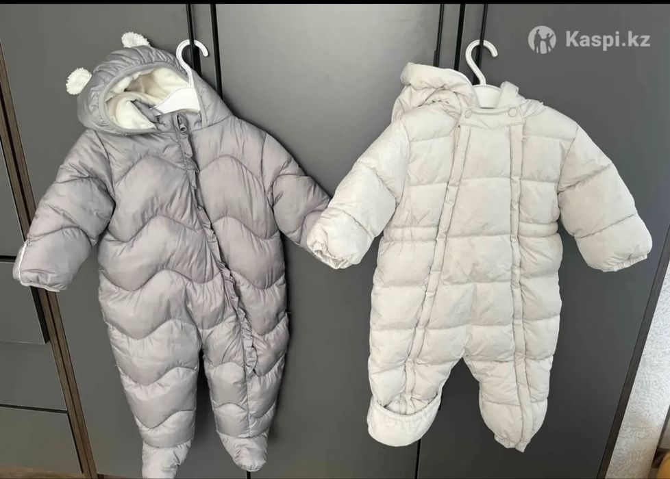 Продам детские комбинезоны зимние