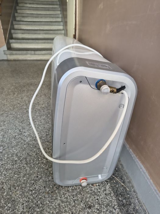 Ariston  Velis Evo plus 100 l