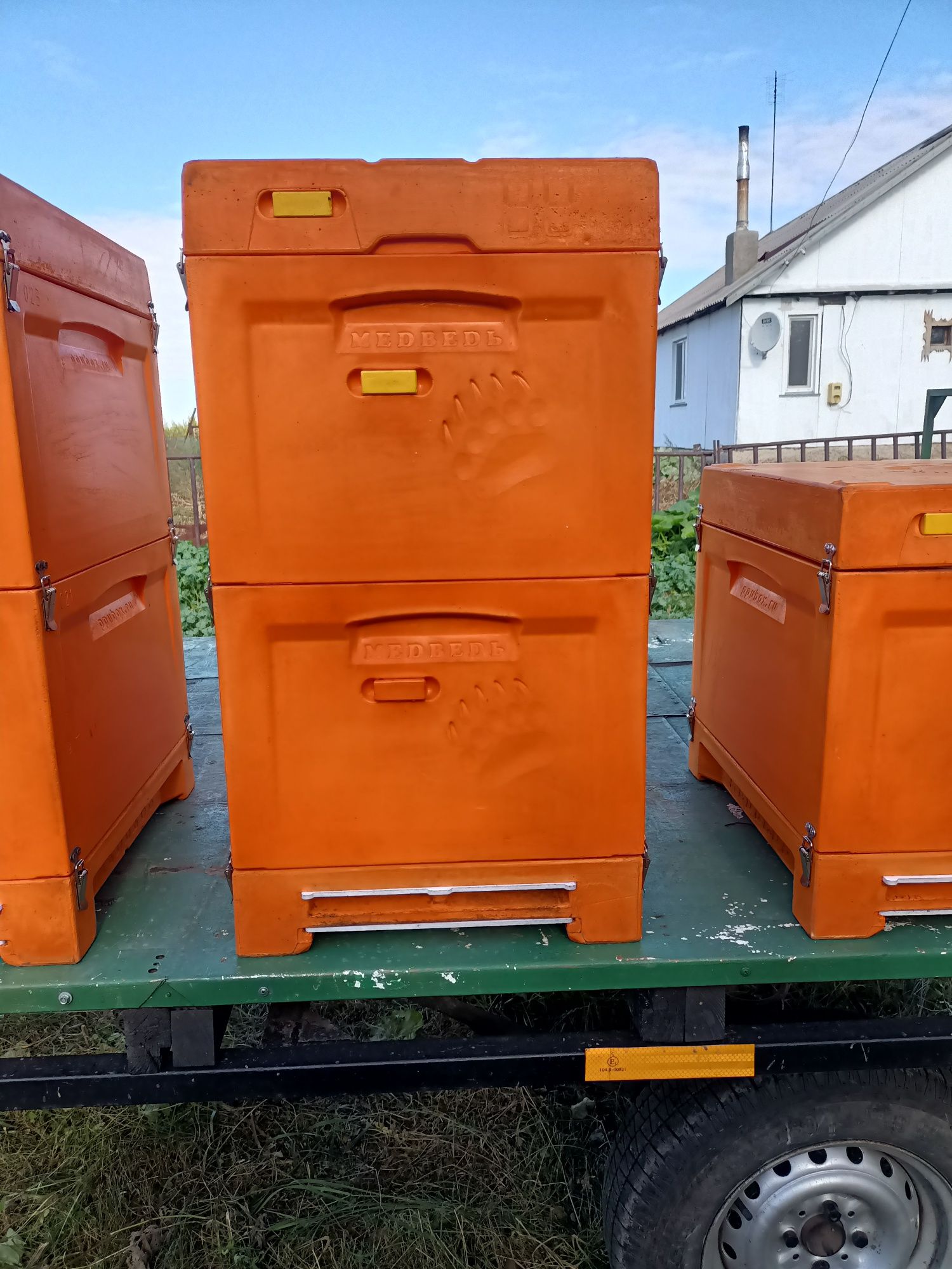 Продам улья и все для начинаюших пчеловодов