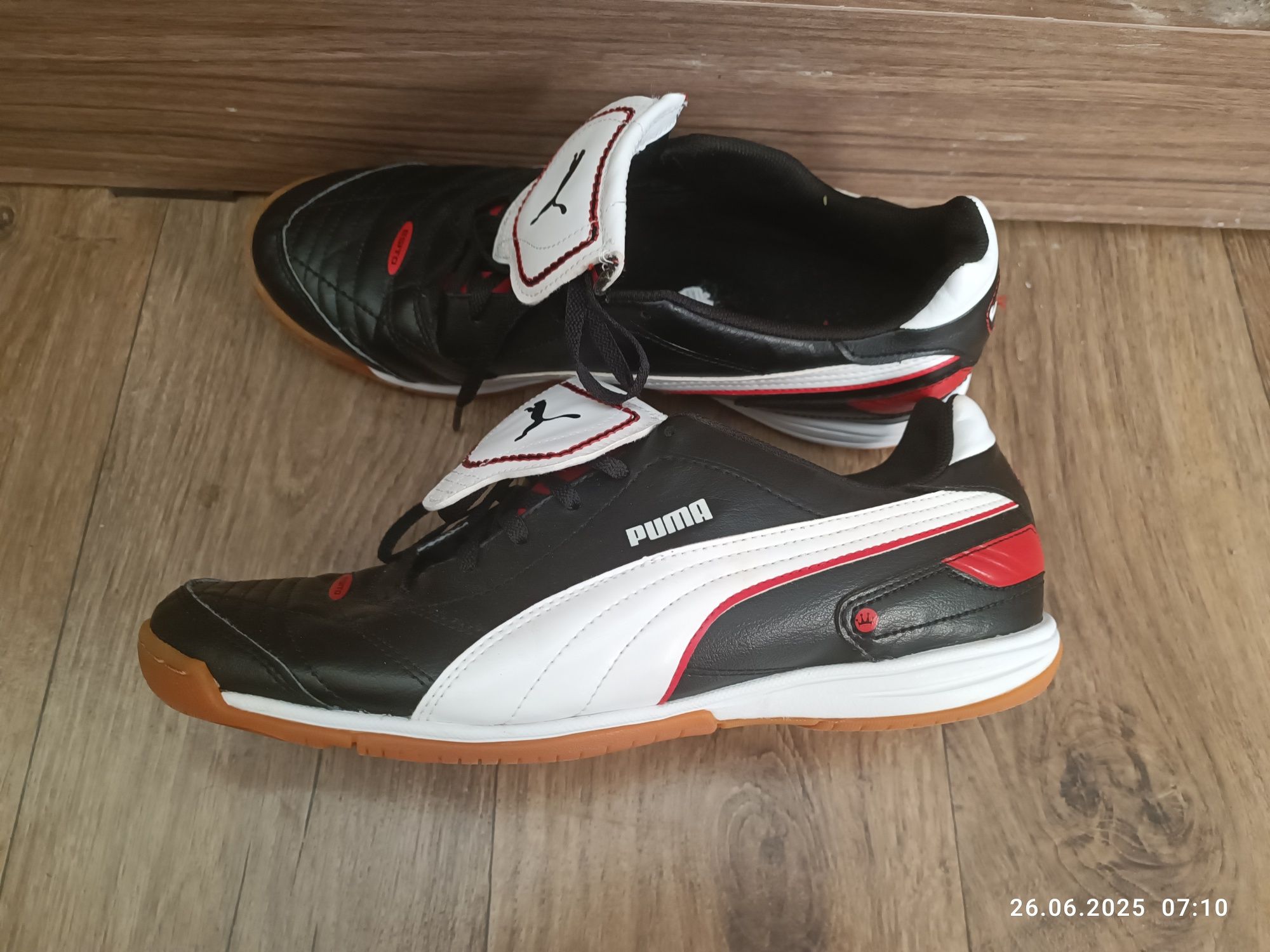 Маратонки за зала  Puma