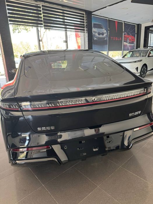 Dongfeng 007 gibrid 1200 km