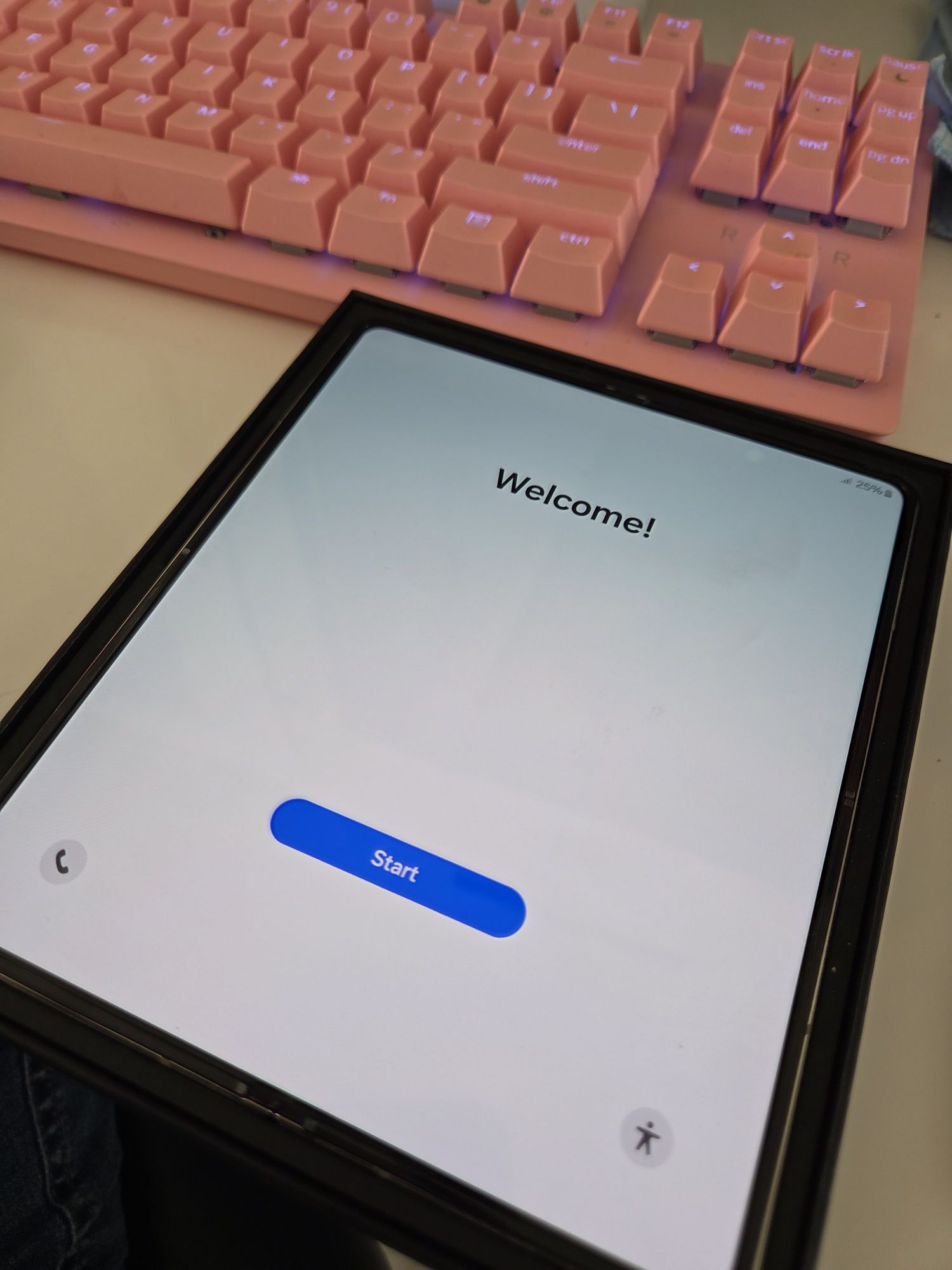 Samsung Galaxy Z Fold 4 256GB като НОВ