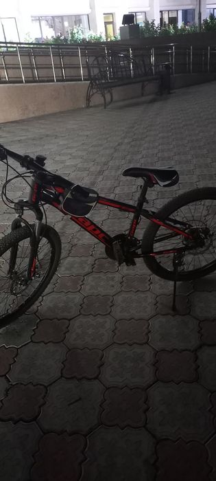 Велосипед спортивный новый