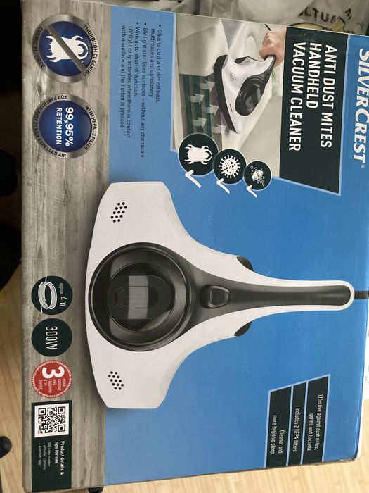 Aslirator acarieni cu lampa uv si vibratii cadou un filtru