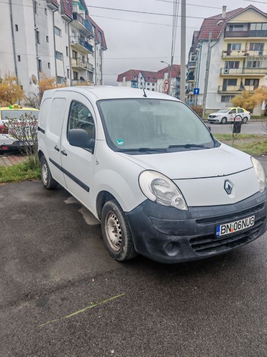 Vând Renault kangoo