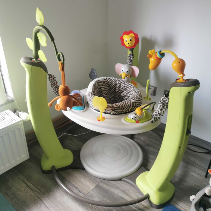 Jumper Centru activitati