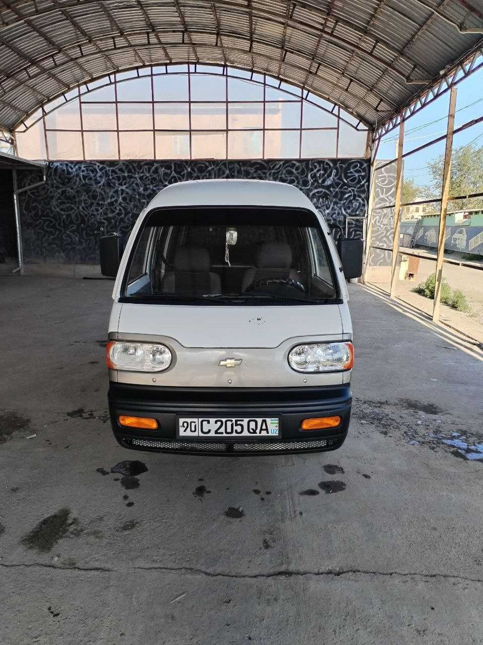 Damas avtomabili.