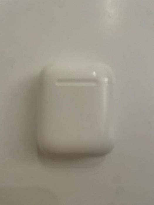 AirPods caseta originala