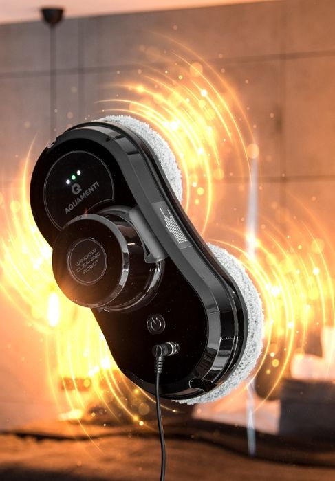 Робот за почистване на гладки повърхности  и стакла  чисто нов WELMAX